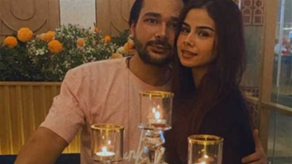 بسبب الإساءة للفنانات..قرار عاجل ضد محمود المهدي زوج منة عرفة