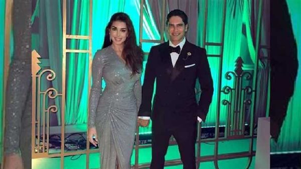 بعد أنباء انفصالهما.. تصرف مفاجيء من ياسمين صبري وأحمد أبوهشيمة | شاهد