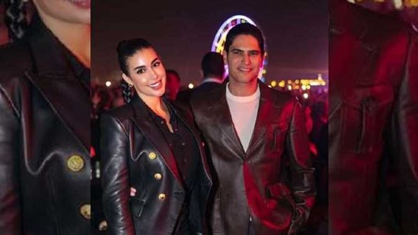 صدفة لا يمكن تخيلها.. عمرو أديب يعلق على قصة حب أبوهشيمة وياسمين صبري | فيديو