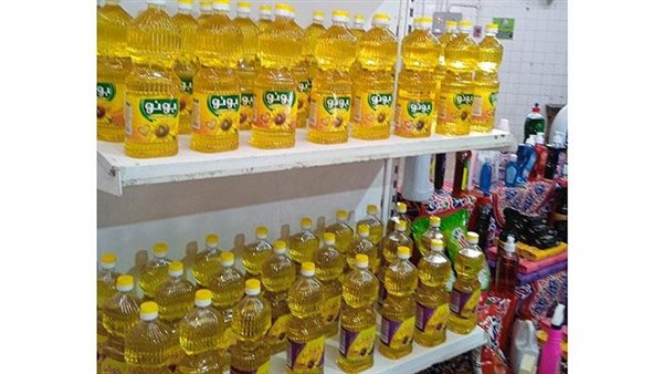 بيان عاجل من الحكومة بشأن وجود أزمة في توفير الزيت بالأسواق