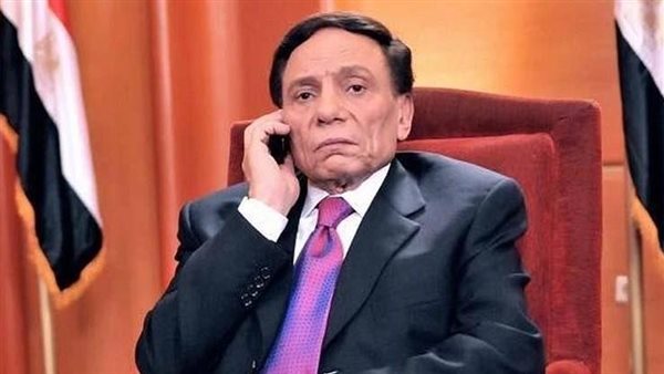 لو بطلت تمثيل هشتغل داعية ديني.. لماذا قال عادل إمام هذه الجملة؟ | فيديو