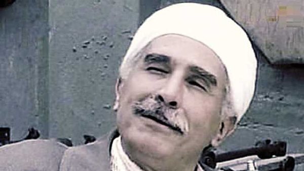 حالته النفسية سيئة.. نجل عبدالرحمن أبو زهرة يكشف تطورات الحالة الصحية لوالده