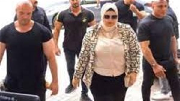 اتهامات بالجملة.. القصة الكاملة لضبط أسماء مدرسة الأحياء وزوجها بالطالبية 