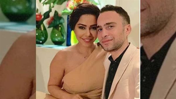 اتصلت بالنجدة بسبب حسام حبيب.. تفاصيل 30 دقيقة قضتها الشرطة في فيلا شيرين عبدالوهاب