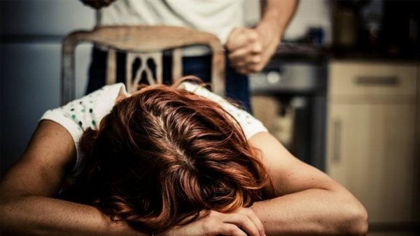 وهبها حياته وماله فخانته.. كيف انتقم موظف من زوجته في أبو النمرس؟