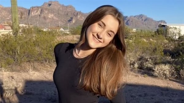 أثارت حيرة الأطباء.. حكاية فتاة لا يمكنها الاستحمام أو البكاء لهذا السبب | شاهد