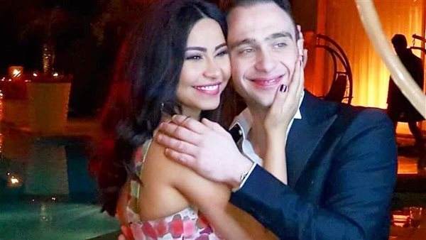 أنتي حامل؟.. أول تعليق من شيرين عبد الوهاب عن عودتها إلى حسام حبيب | شاهد