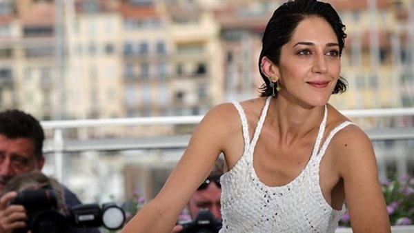ارتبط اسمها بفضيحة جنسية.. من هي زهراء إبراهيمي أفضل ممثلة بمهرجان كان؟ | فيديو
