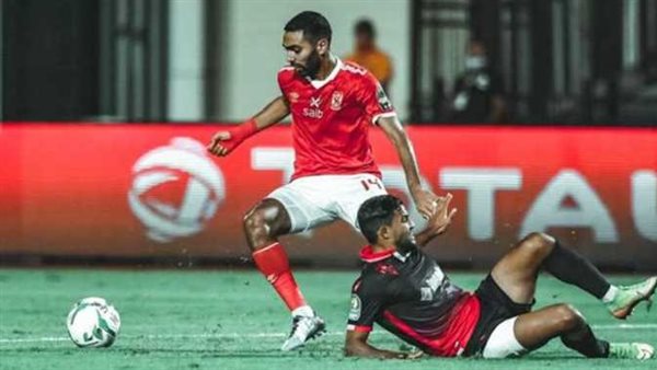 الخطيب طالب السفارة المصرية بالتدخل..أزمة جديدة تطارد الأهلي في المغرب قبل مباراة الوداد