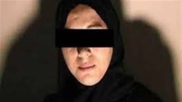 نهاية الخطيئة.. سيدة تستعين بعشيقها لقتل زوجها بطريقة وحشية والإعدام مصيرها 
