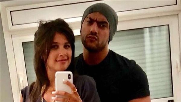 بعد أزمتها الأخيرة..ياسمين عبدالعزيز تلغي متابعة زوجها أحمد العوضي | شاهد