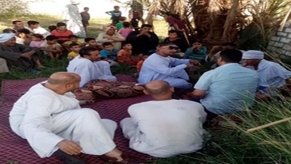 هبط من البالون الطائر وعجبته الجبنة والمش.. تفاصيل اختفاء سائح إنجليزي في قرية بالأقصر | شاهد