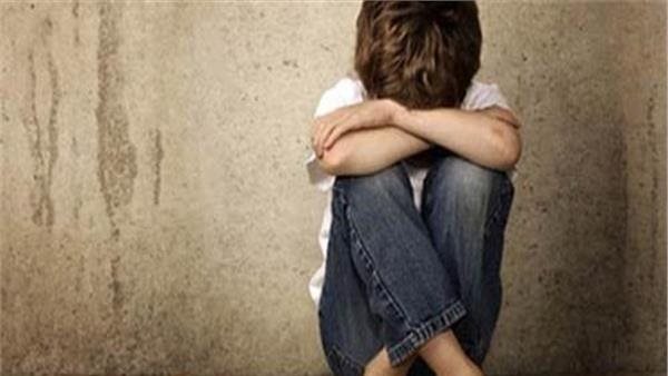 اصطحبه بالقوة.. تفاصيل الحكم بالمؤبد لمسن هتك عرض طفل داخل الحضانة بعين شمس