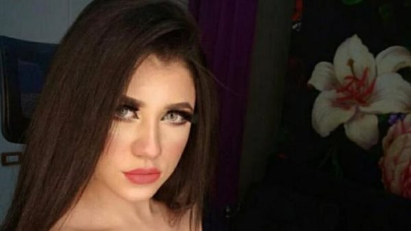 علقة للمتهم قبل تسليمه للشرطة..مقاطع صادمة جديدة لذبح طالبة المنصورة على يد زميلها | فيديو