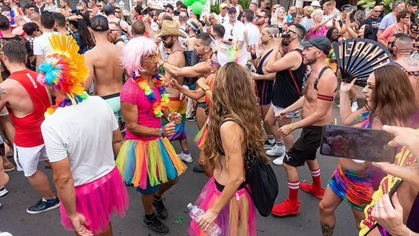 أسوأ تفش في تاريخ أمريكا.. مرض جديد يضرب المثليين في فلوريدا