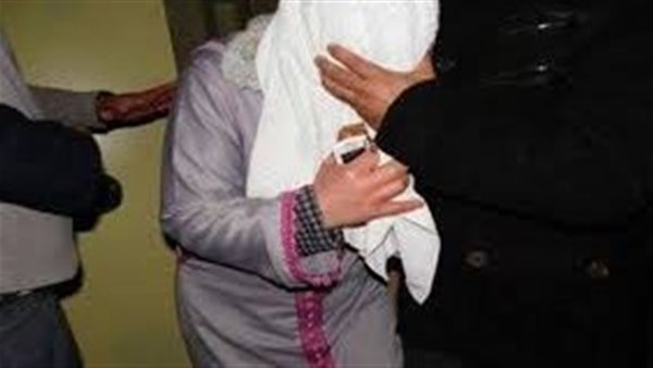 خانته وهو بيصلي وقتلته بالسم.. كيف أشعلت فريدة وعشيقها جثة زوجها المخدوع ؟