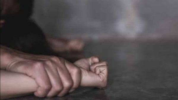 زوجها: نفسي يتعدموا.. تفاصيل صادمة في اغتصاب ممرضة على يد شقيقين داخل سيارة بدمياط