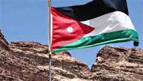 جريمة مروعة بعد حادث إيمان إرشيد.. تفاصيل إلقاء طالبة على سطح مدرسة بعد ربطها بالحبال بالأردن