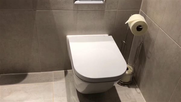 لن تتوقع..حمامات أوروبا بدون شطاف لماذا؟