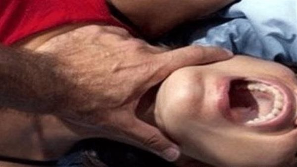 خانته فقتلها أثناء ممارسة العلاقة.. كيف تخلص صياد من زوجته بكفر الشيخ؟