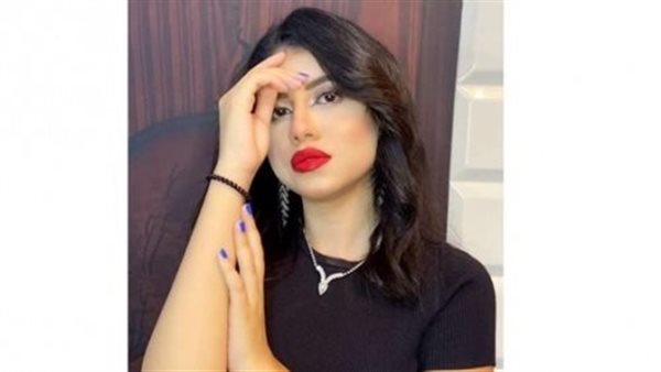 فيه حاجة تانية أكيد.. فيديو متداول لنيرة أشرف تستعرض مواهبها في الطفولة | شاهد