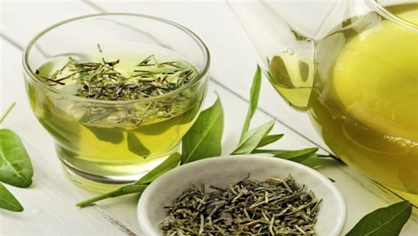 مرضين خطيرين أحدهما يؤدي للوفاة.. تحذير من الإفراط في تناول الشاي الأخضر