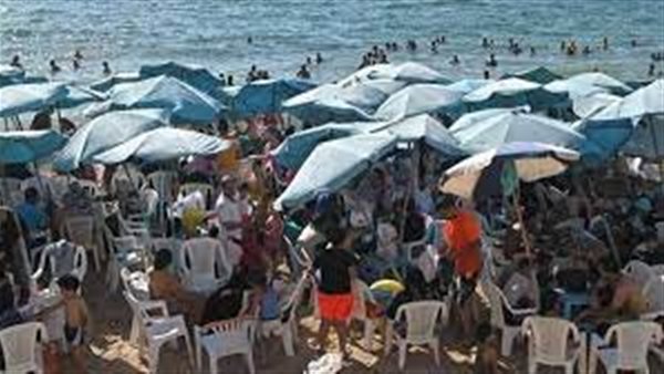 رفع الرايات الحمراء ومنع النزول بالعجمى.. أول تحرك رسمي بالإسكندرية بعد غرق 14 شخصًا