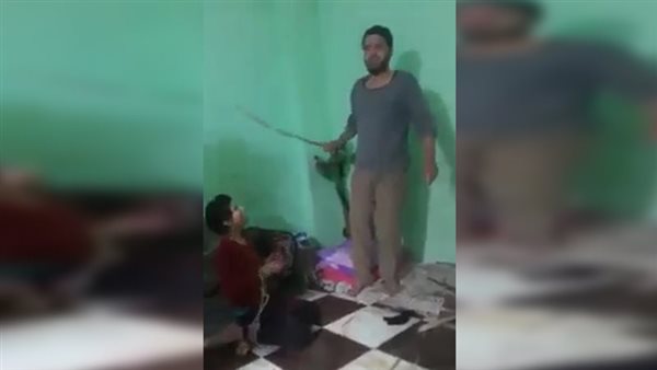 والدتها حرضت على الجريمة وشقيقتها صورتها.. تفاصيل صادمة جديدة عن فيديو تعذيب طفلة الاسماعيلية