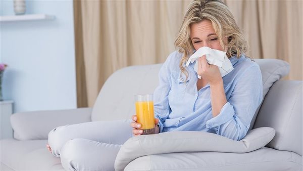 علامات تكشف الفرق.. برد مروحة أم إصابة بـ أوميكرون؟