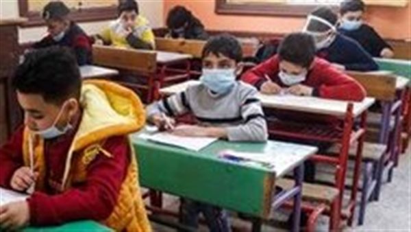 التعليم تكشف حقيقة ضم الصفين الخامس والسادس الابتدائي في صف دراسي واحد
