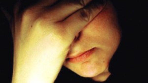 علاقة غير شرعية مع خالها.. حكاية عريس مرضت زوجته فاكتشف حملها في الشهر التاسع