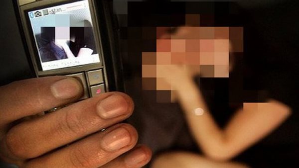 نشر صور خاصة.. تفاصيل الحكم بالسجن 5 سنوات بحق عاطل بتهمة ابتزاز ربة منزل في القليوبية