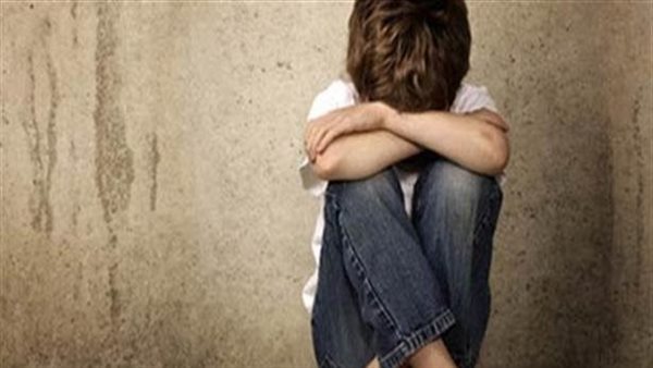 أوهم صبيًا بإنقاص وزنه وهتك عرضه وصوّره عاريًا..تفاصيل الحكم بالسجن المشدد 10 سنوات لعاطل بالمطرية