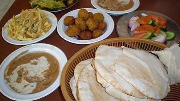 يا بلاش..فطار فول وطعمية بـ1200 جنيه في الساحل الشمالي | شاهد