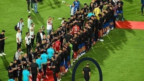 «دى حركة بلدي.. إيه السودا ده كله»..هجوم ناري من عمرو أديب على سيد عبد الحفيظ 