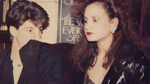 تعرف على السبب.. حكاية سيدة لم تضحك لمدة 40 عاما | شاهد