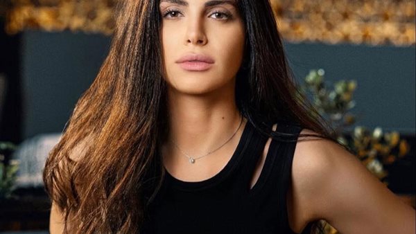 10 أشخاص..تفاصيل أول مفاجآت حفل آمال ماهر