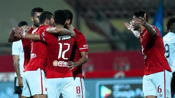  رسميًا.. سيد عبدالحفيظ يعاقب رباعي الأهلي بسبب عبدالباسط حمودة