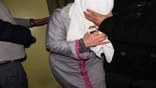 ضبطها زوجها في أحضان عشيقها.. قرار جديد بشأن محاكمة سيدة بتهمة الزنا