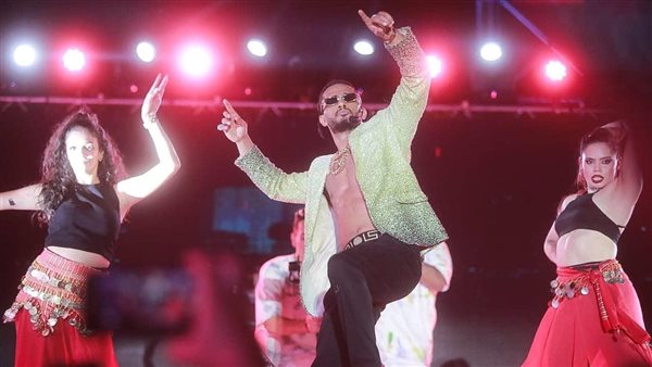 شبيهه وياسمين صبري..ماذا حدث في حفل محمد رمضان بالعلمين الجديدة ؟