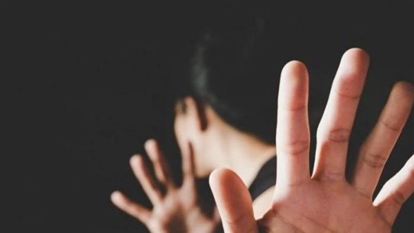 مقطع فيديو فضحه.. تفاصيل الحكم بالسجن المشدد 3 سنوات للمتهم بتتبع طفلة والتعدي عليها في شبرا الخيمة