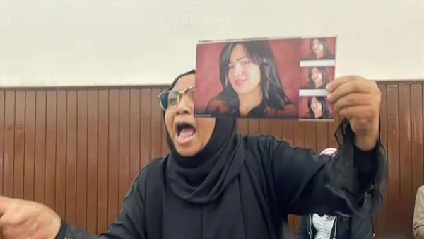زغروطة وركعتي شكر..أول رد فعل من والدة شيماء جمال بعد إحالة أوراق المتهمين للمفتي