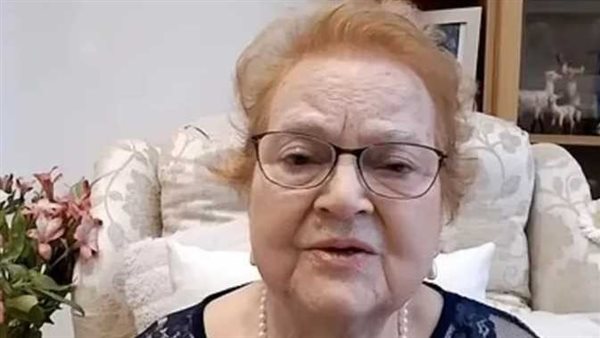 بعد حرق جثتها.. حكاية سيدة عادت من الموت لتتحدث مع حضور جنازتها 