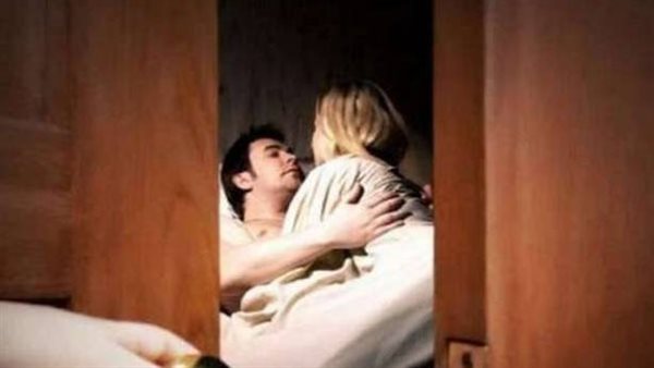 عشيق بالداخل ومُطلق على الباب.. حكاية علاقة غير شرعية انتهت بجثة طائرة بحدائق أكتوبر