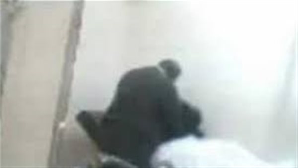 فتح سوستة العباية ومسك جسمي.. تحقيقات موسعة في تحرش طبيب عظام شهير بمريضة