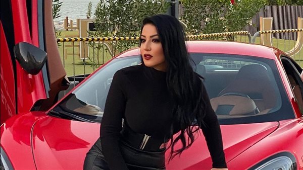 سمية الخشاب: أنا مستعدة أحل مشاكل أوكرانيا وروسيا