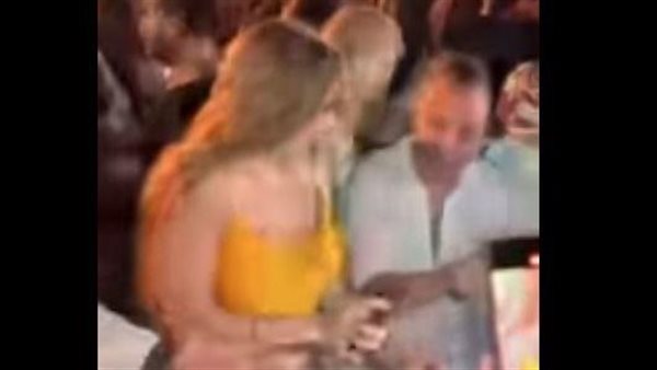 رغم أزماته مع شيرين عبدالوهاب.. حسام حبيب يتصدر بسبب راقصه روسية ومديرة أعمال طليقته السابقة | فيديو