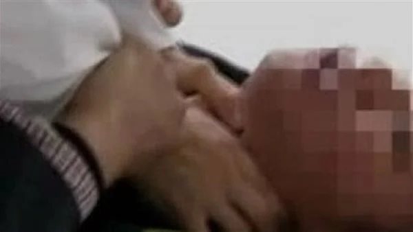 كانت عايزة تتوب..فتاة تخنق صديقتها لرفضها جلسة مساج جنسي وتحاول تقطيع جثتها بالطالبية