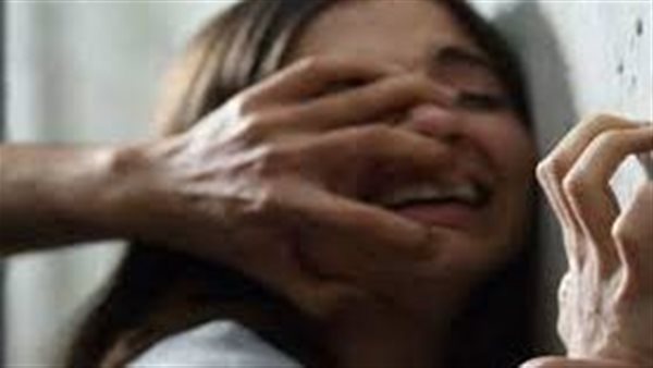 ما فعله كان صادما..مدير مدرسة يهتك عرض معلمة وقرار عاجل من النيابة