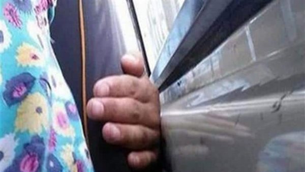 اتحرش بيا في الأتوبيس.. الداخلية تكشف تفاصيل مثيرة عن واقعة فتاة دهب